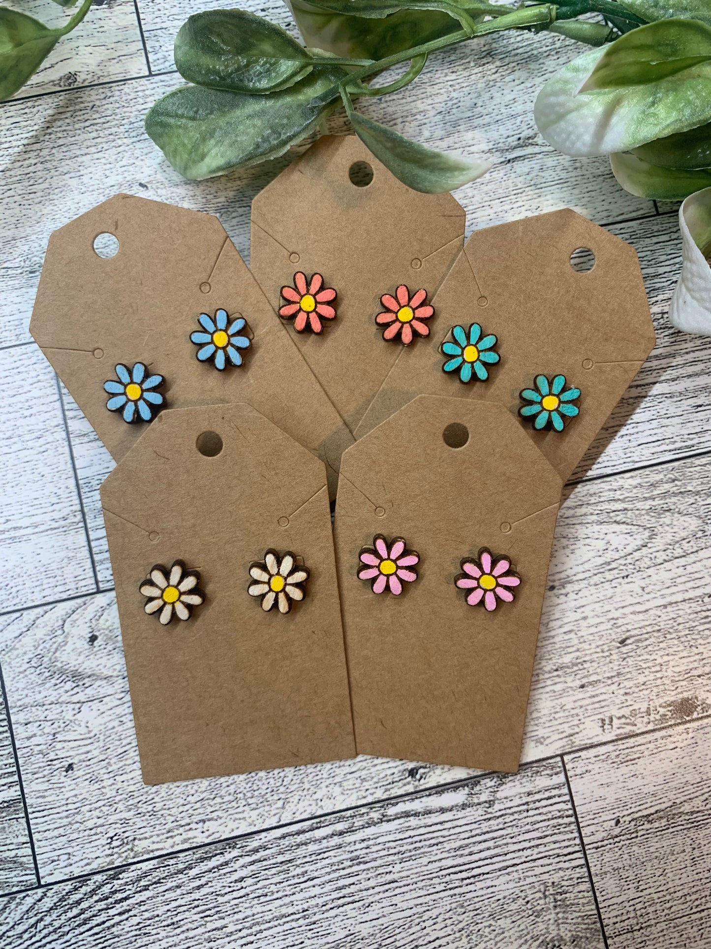 Daisy Studs